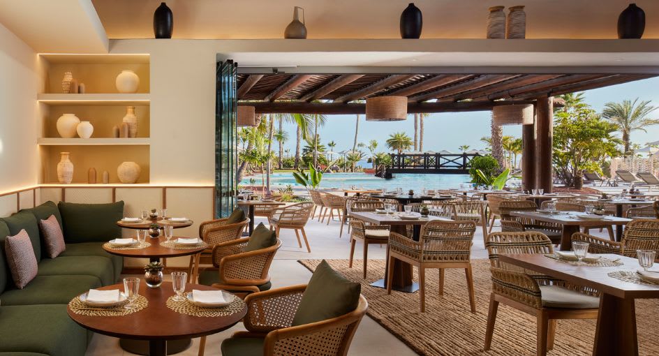 LA CALETA LOUNGE
