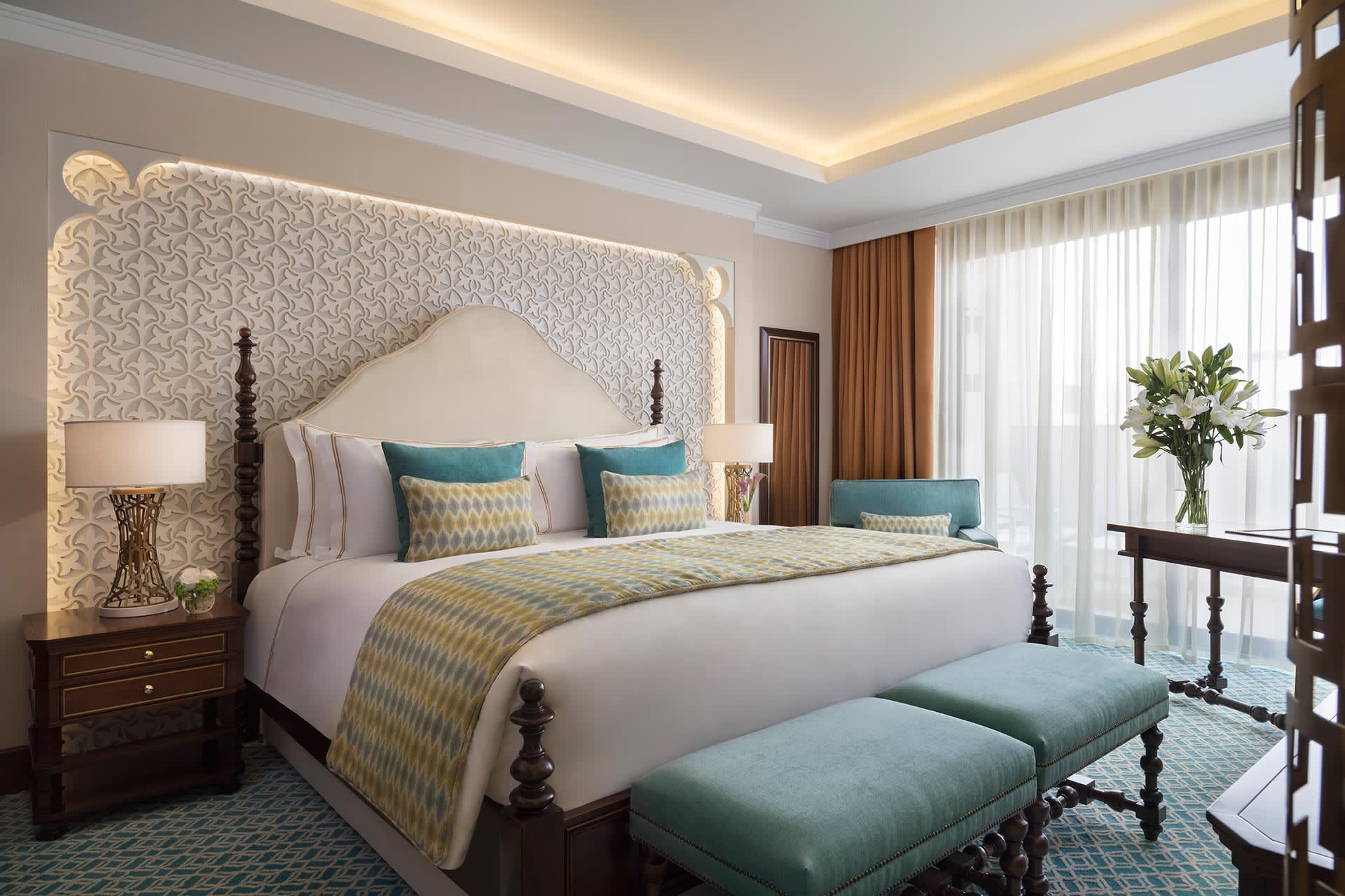 Al Najada Doha Hotel by Tivoli - Al Najada Suite Master Bedroom